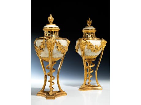 Paar Louis XVI-Brûle de Parfum